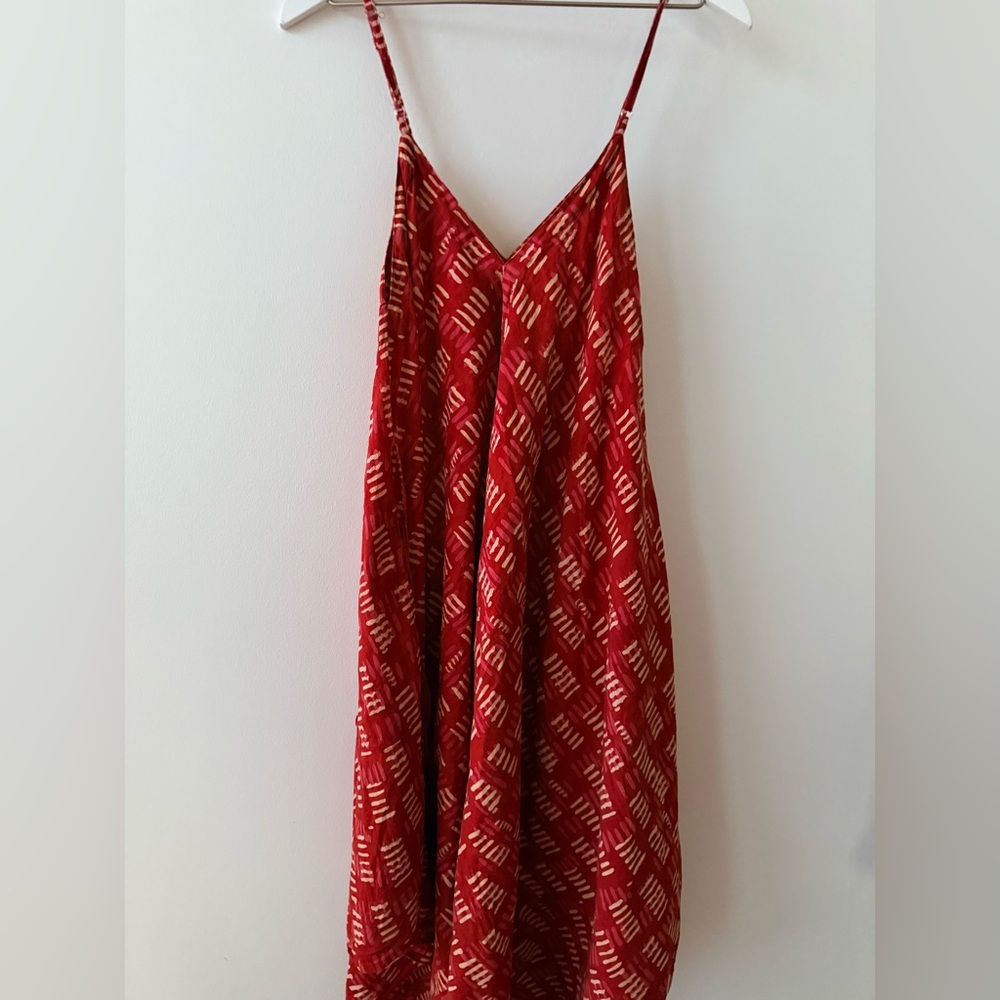 World Market Tie Back Spaghetti Strap Coverup with Pockets - Picture 5 of 8